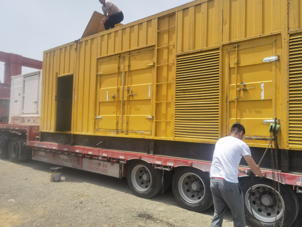 青山发电机出租100KW发电机需要什么规格的电缆线？