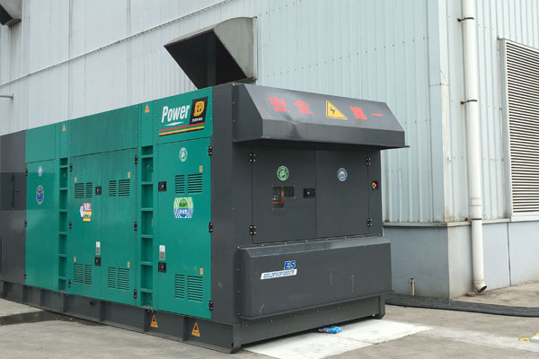 青山燃油滤清器的更换流程是怎样的？