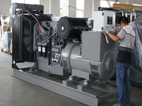 青山柴油发电机组和储能设备配合使用的案例